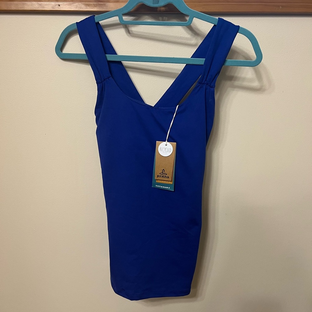 Prana Blue Sleeveless Fitted Tank Top